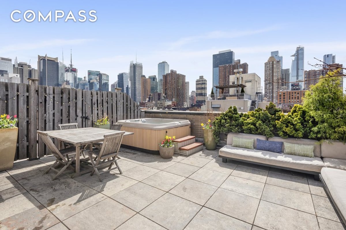 Photo for The 505 - 505 West 47th Street Condominium in Midtown West, Manhattan