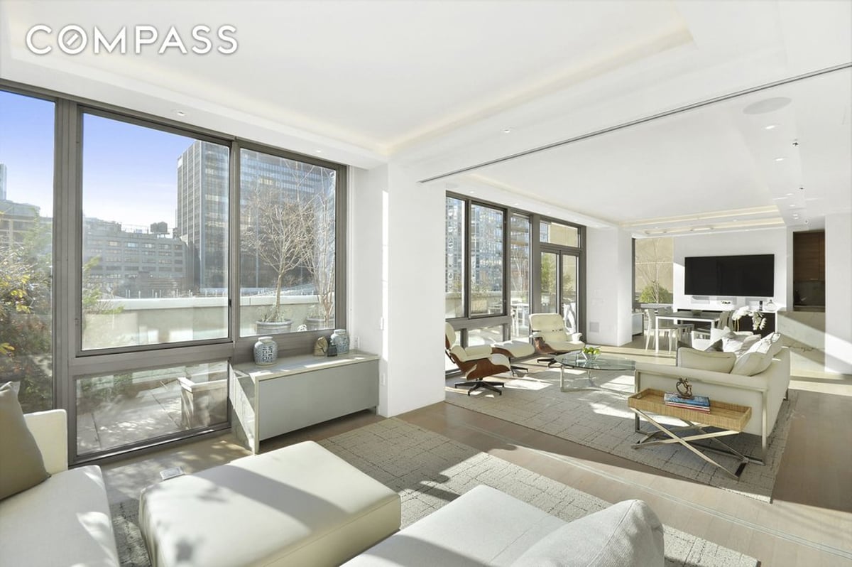 Photo for The Hudson Condominiums - 225 West 60th Street Condominium in Upper West Side, Manhattan