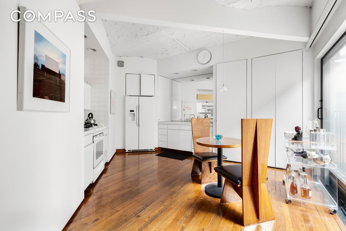 Photo for 131 PERRY STREET - 131 Perry Street Cooperative in West Village, Manhattan