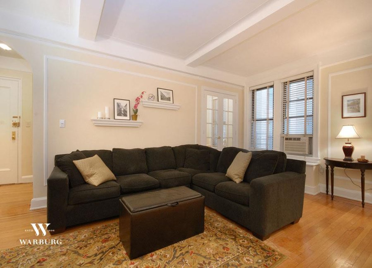 Photo for The Hermitage - 41 West 72nd Street Condominium in Upper West Side, Manhattan