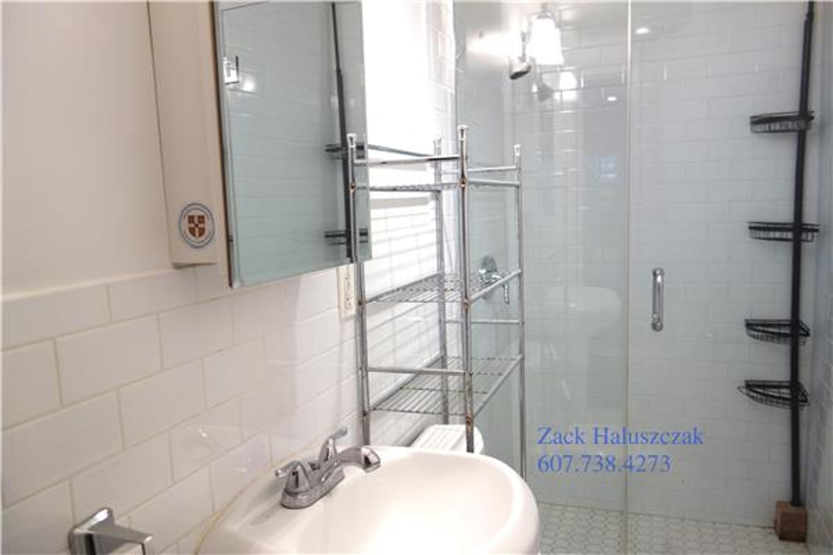 Photo for Dahlia - 212 West 95th Street Condominium in Upper West Side, Manhattan