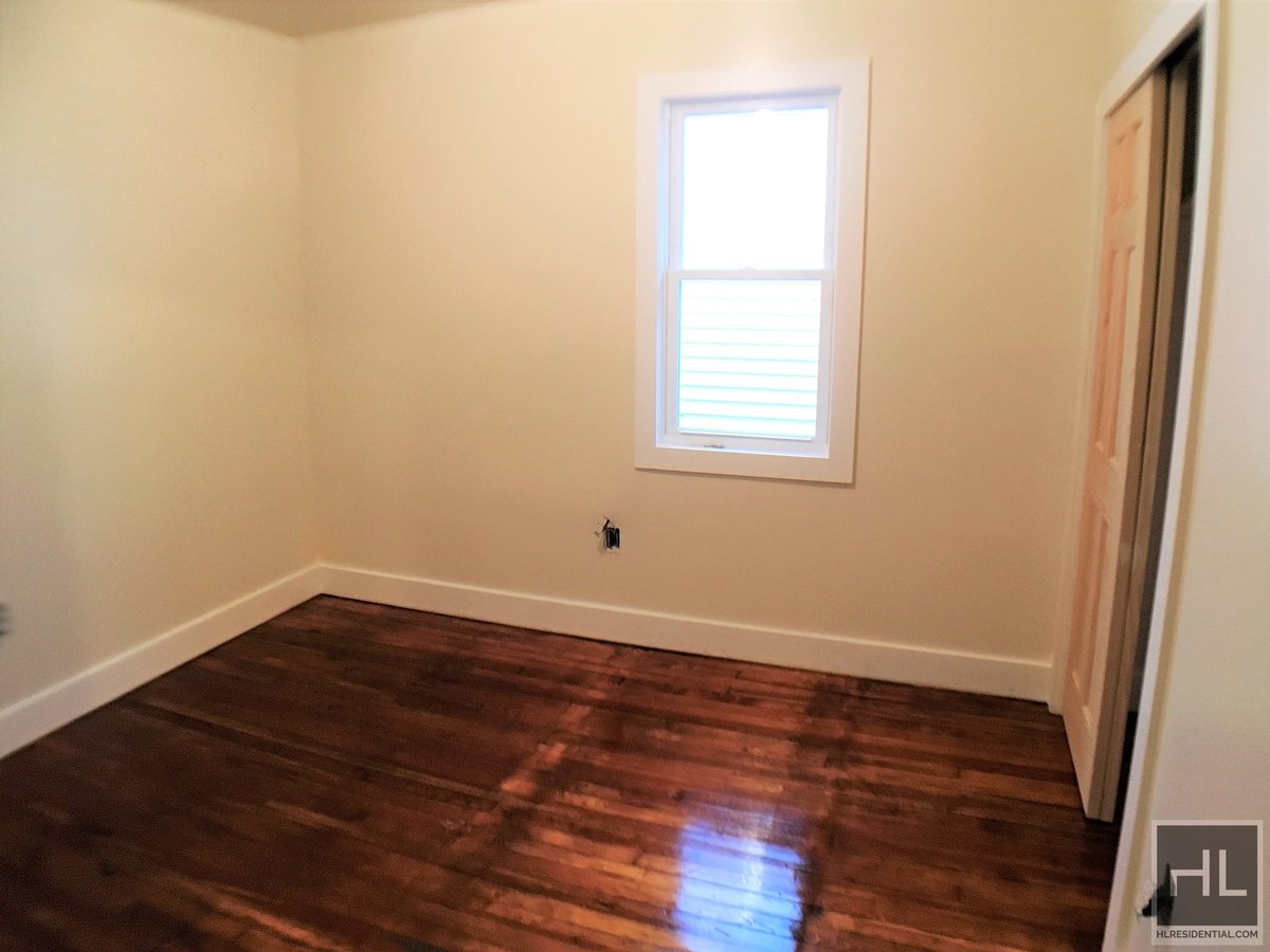 WHOLE HOUSE FOR RENT 4 BEDOOMS/ 2 FULL BATH/SCHENECTADY AVENUE/PRIME