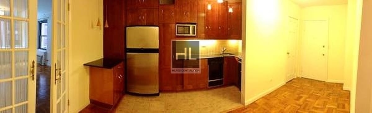 Photo for Sutton Gardens - 420 East 55th Street Cooperative in Midtown East, Manhattan