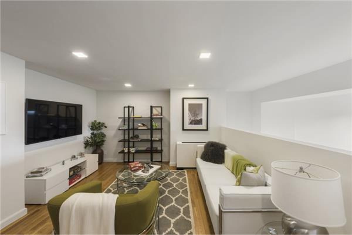 Photo for Rutherford Place - 305 Second Avenue Condominium in Gramercy Park, Manhattan