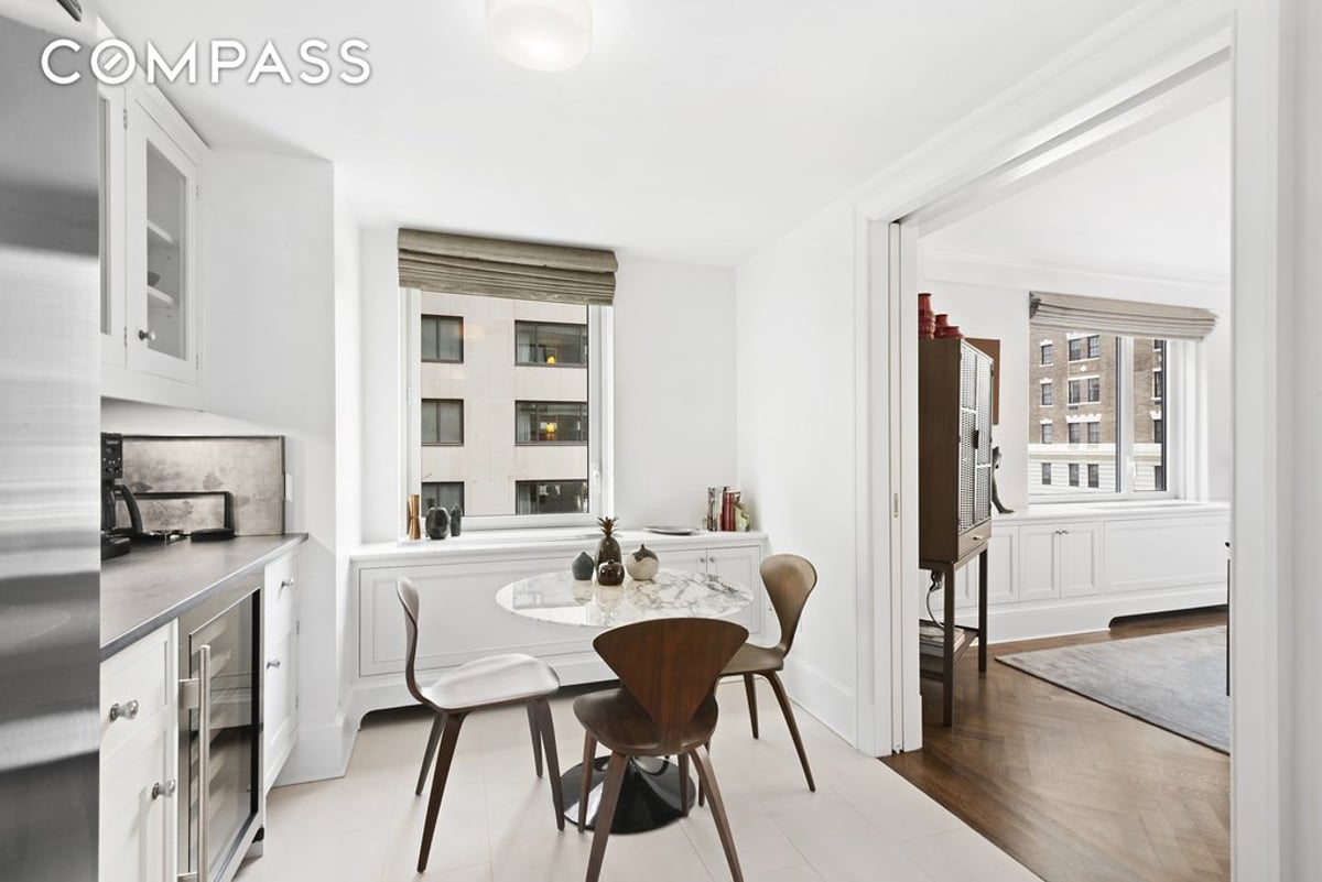 Photo for 530 Park Avenue - 530 Park Avenue Condominium in Upper East Side, Manhattan