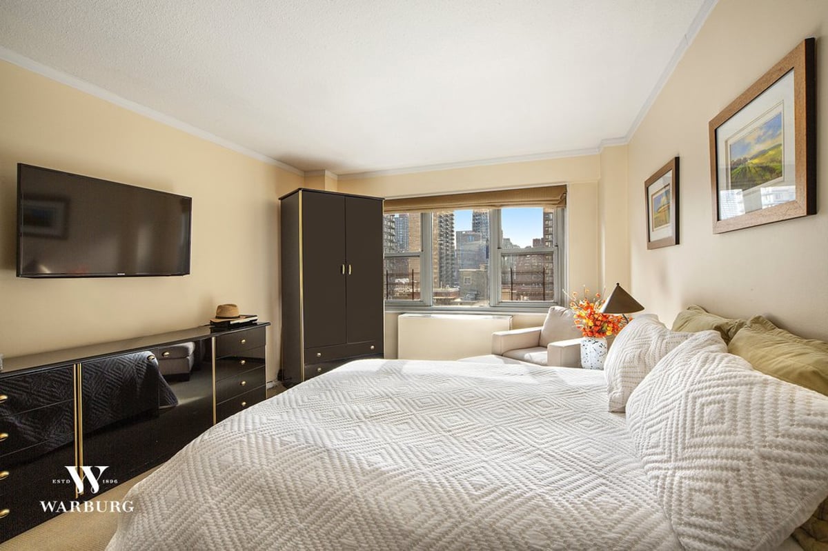 Photo for The Newbury - 250 East 87th Street Cooperative in Yorkville, Manhattan