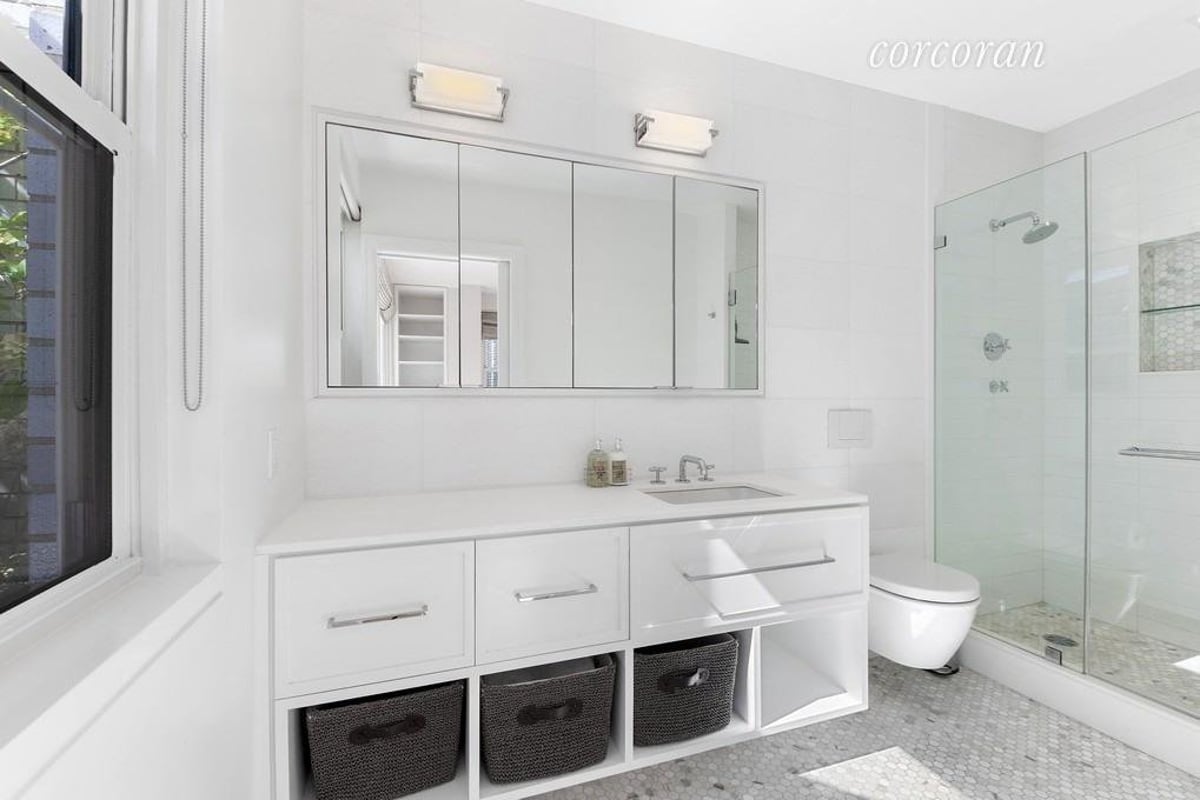 Photo for Blair House - 200 East 58th Street Condominium in Midtown East, Manhattan