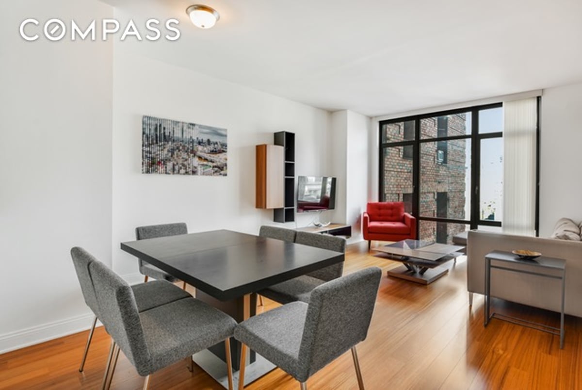 Photo for Reade57 - 57 Reade Street Condominium in Tribeca, Manhattan