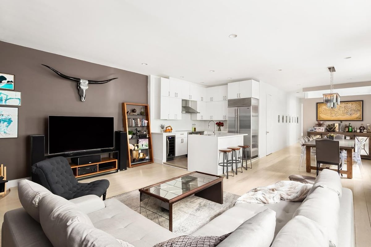 Photo for 17 THOMPSON STREET - 17 Thompson Street Cooperative in Soho, Manhattan