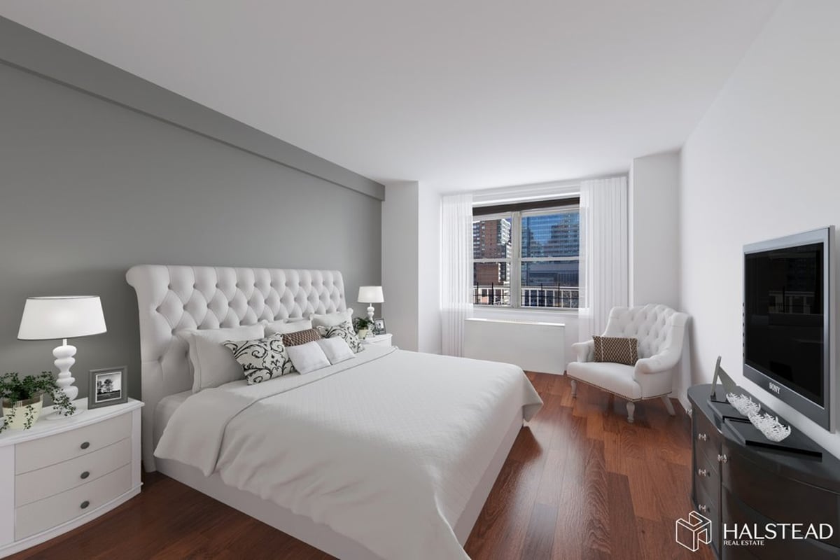 Photo for Riverview East - 251 East 32nd Street Cooperative in Murray Hill, Manhattan