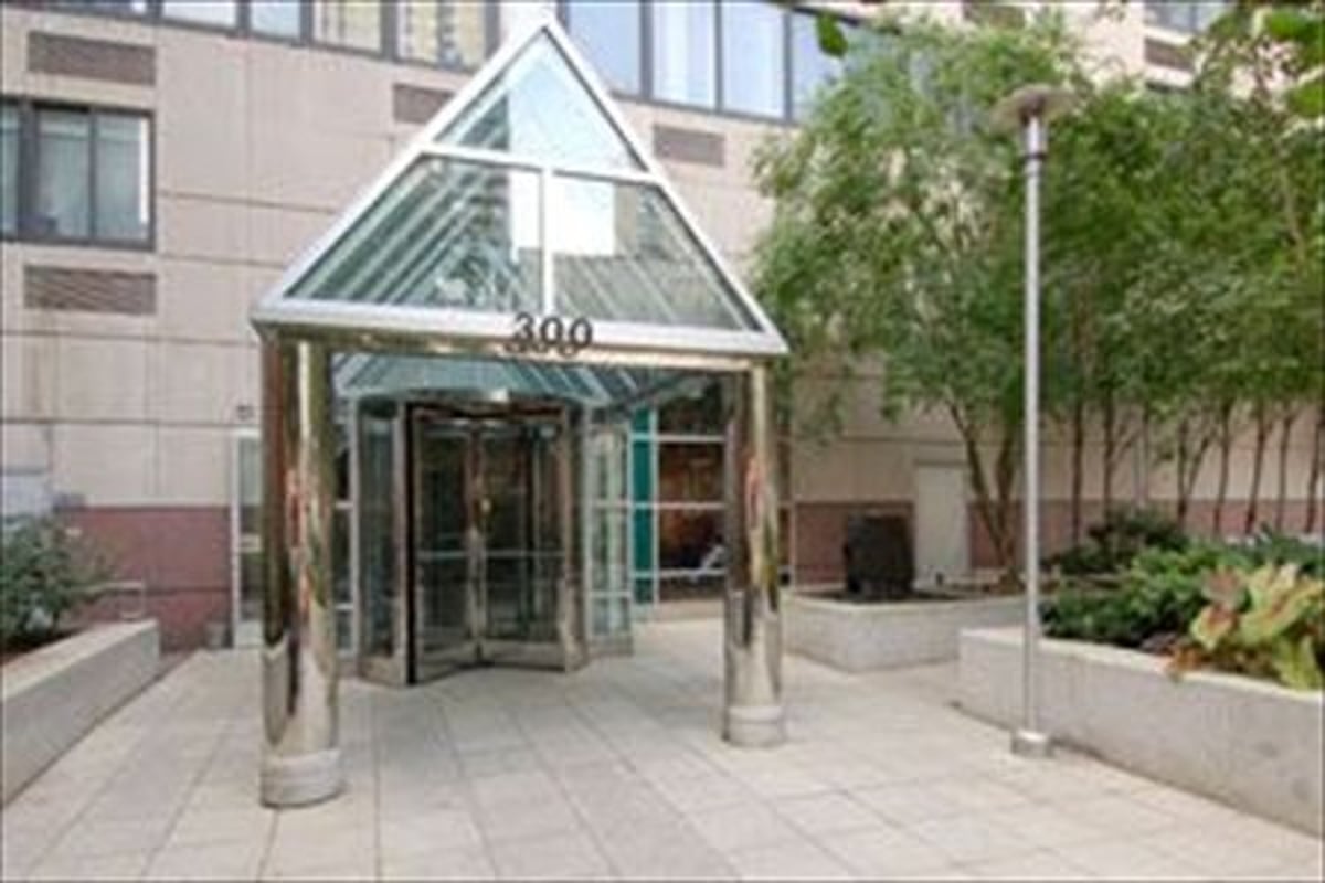 Photo for 677 West End Avenue - 677 West End Avenue Cooperative in Upper West Side, Manhattan