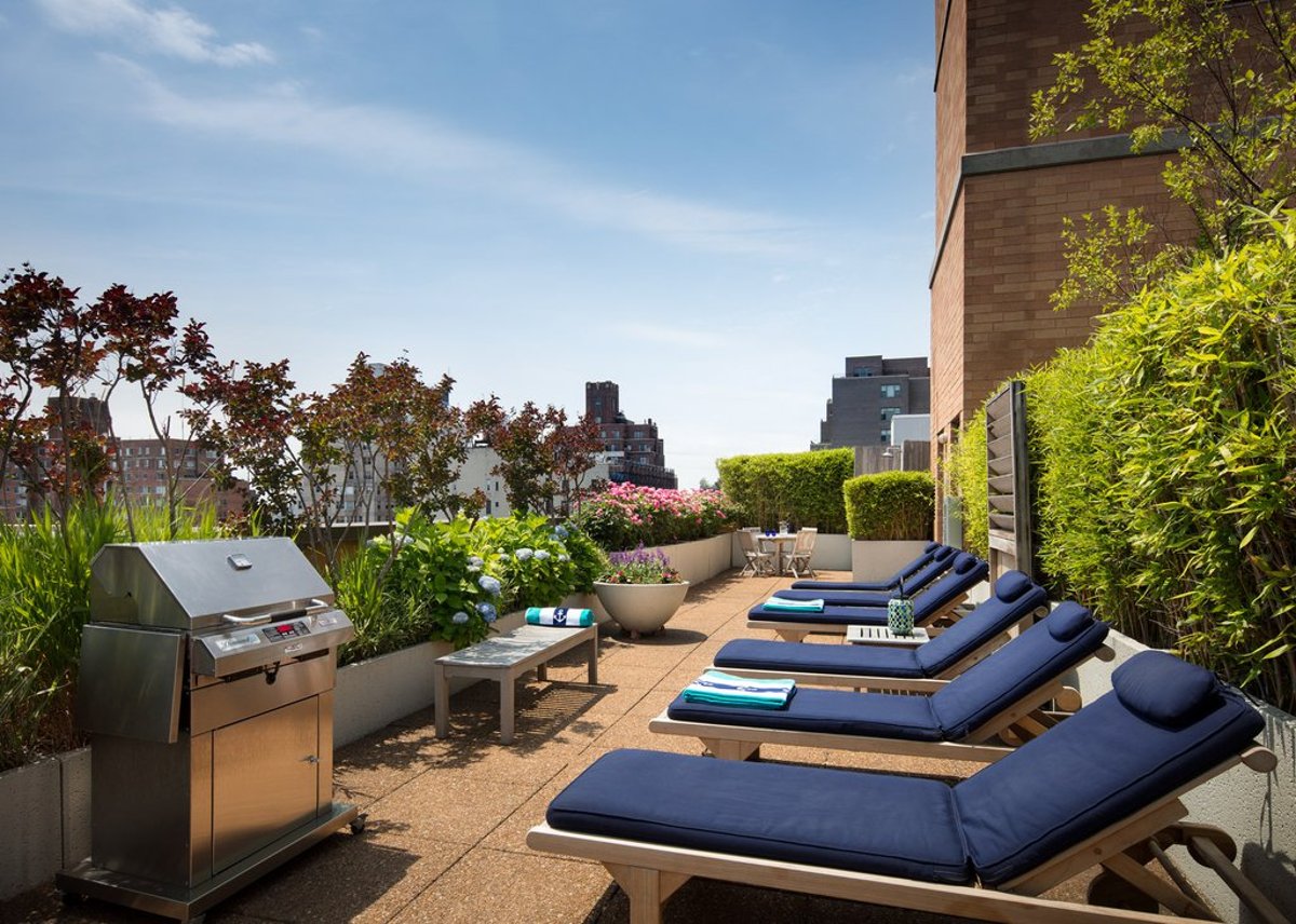 Photo for The Sierra - 125 West 14th Street Condominium in Chelsea, Manhattan