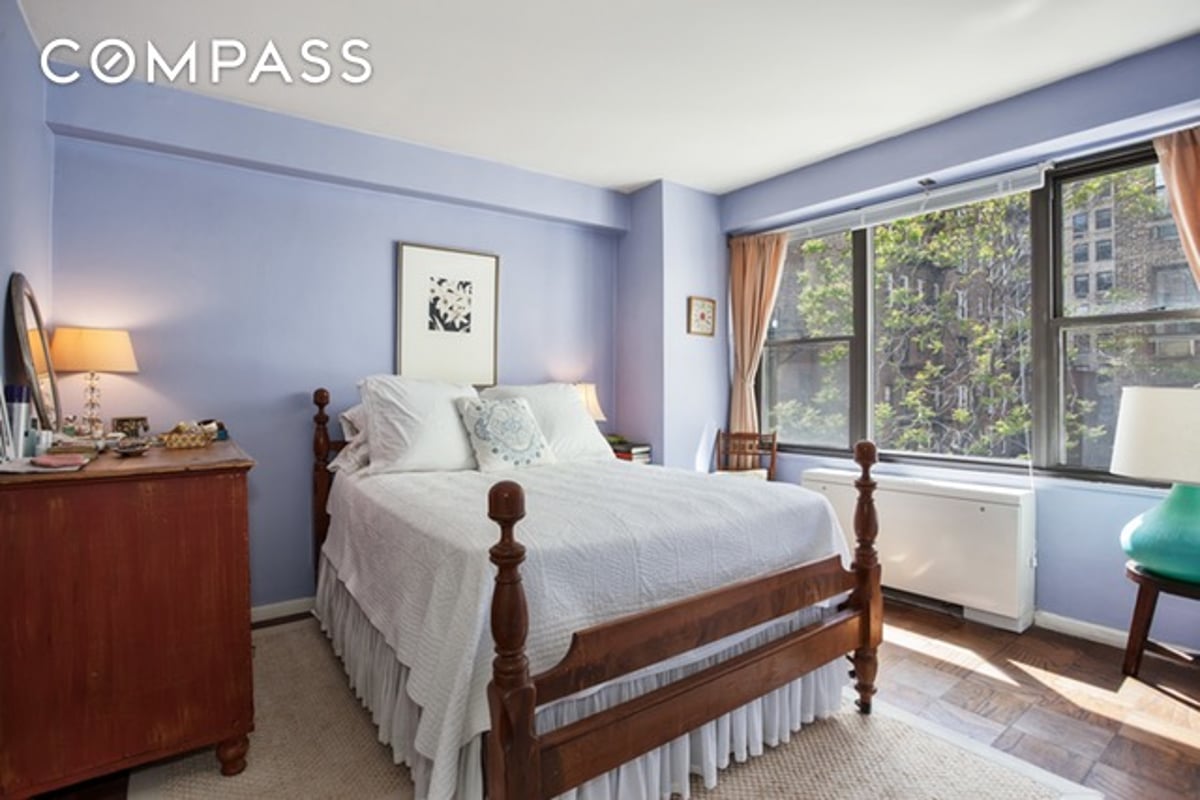 Photo for Trafalgar House - 120 East 90th Street Condominium in Upper East Side, Manhattan