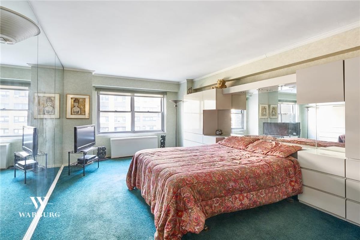 Photo for Plaza 400 - 400 East 56th Street Cooperative in Midtown East, Manhattan