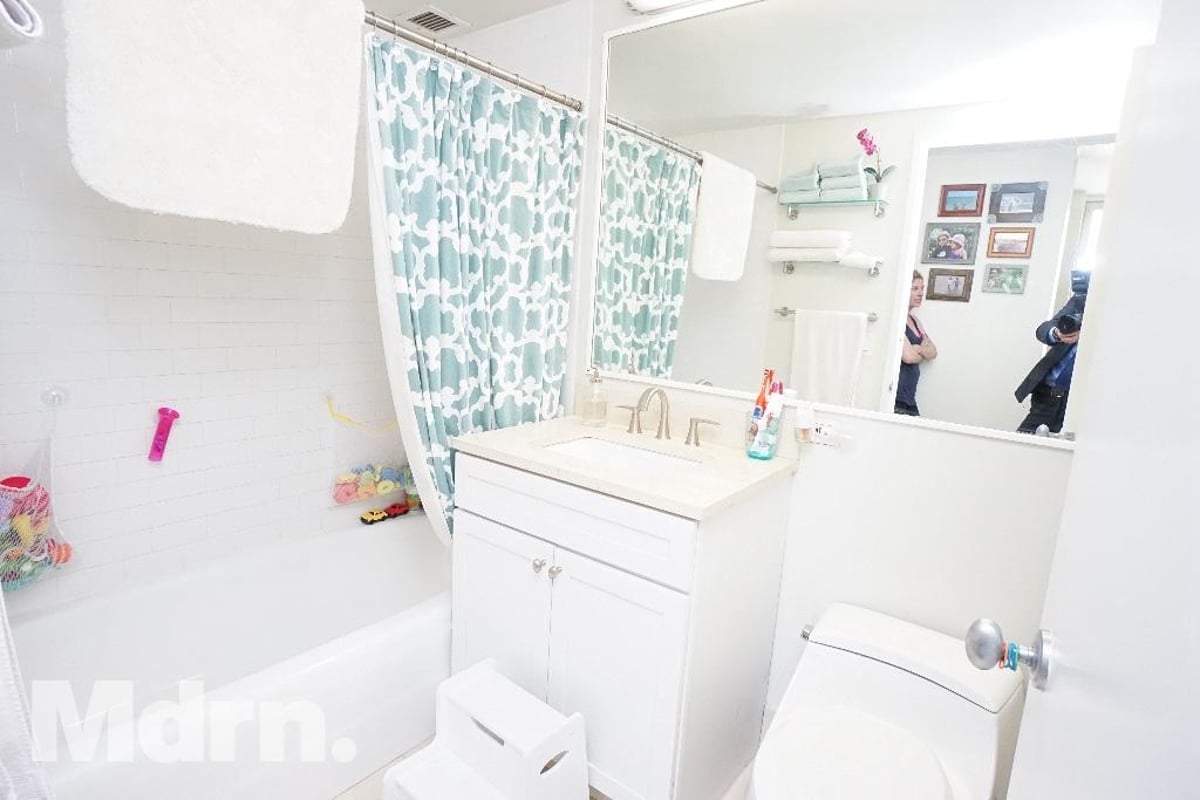 Photo for 1760 Second Avenue - 1760 Second Avenue Condominium in Upper East Side, Manhattan