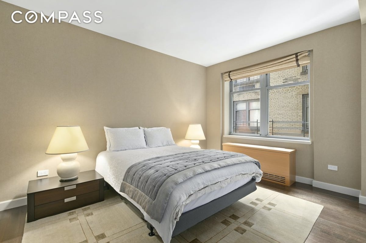 Photo for Windsor Park - 100 West 58th Street Condominium in Midtown, Manhattan