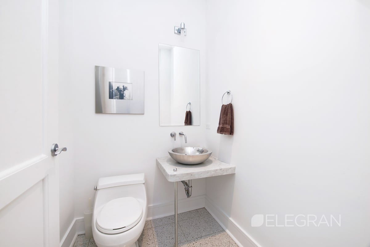 Photo for WEST 58 - 426 West 58th Street Condominium in Midtown West, Manhattan