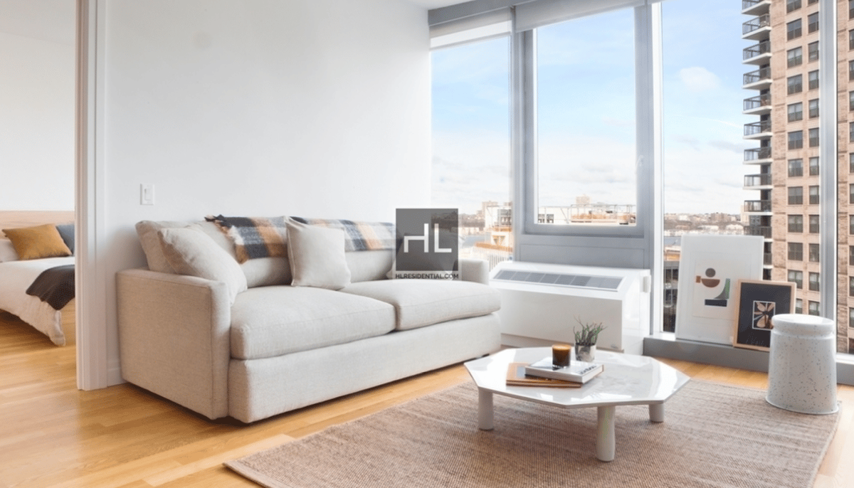 Photo for Mercedes House - 550 West 54th Street Condominium in Hell's Kitchen, Manhattan