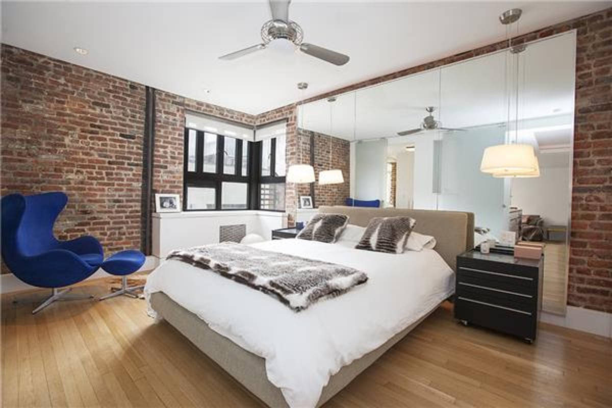 Photo for Chelsea Gardens - 250 West 24th Street & 255 West 23rd Street Cooperative in Chelsea, Manhattan