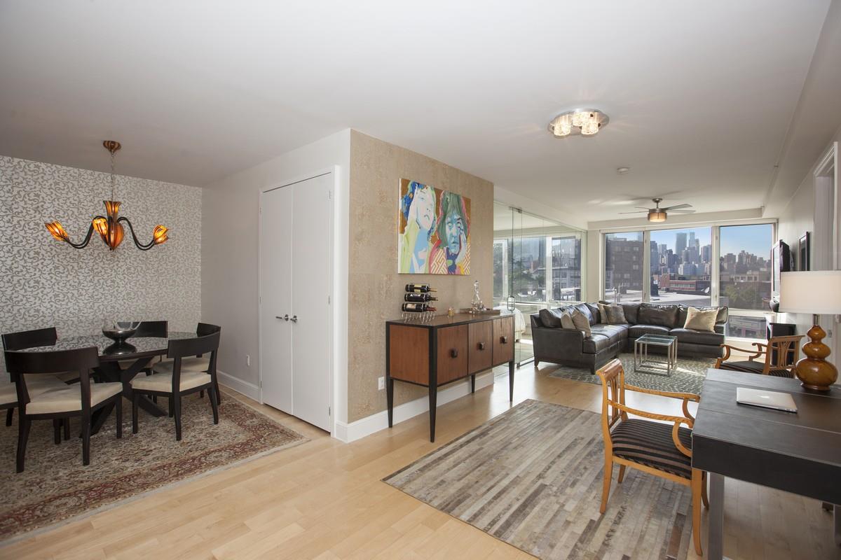 Photo for Echelon - 13-11 Jackson Avenue Condominium in Long Island City, Queens