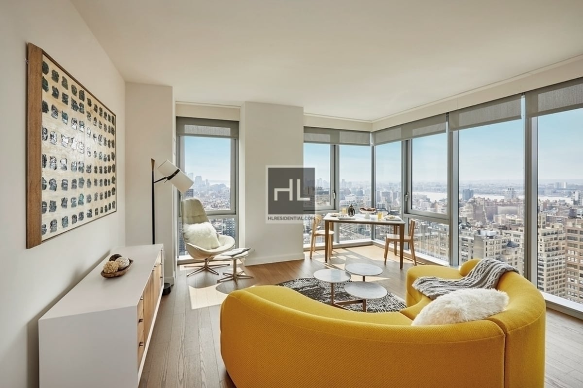 Photo for EOS - 855th Avenue Of The Americas Condominium in , Manhattan