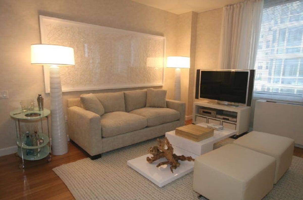 Photo for Emerald Green - 320 West 38th Street Rental Building in Hudson Yards, Manhattan