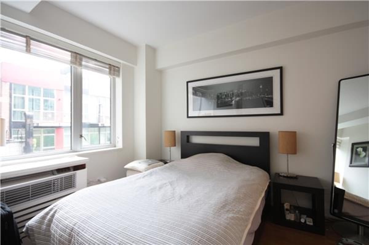 Photo for 211 East 51st Street - 211 East 51St Street Condominium in Turtle Bay, Manhattan