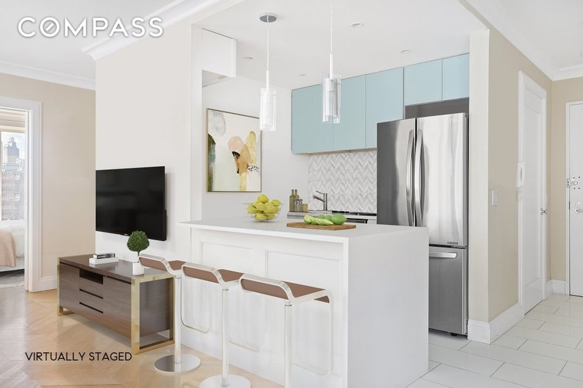 Photo for The Stanford - 45 East 25th Street Condominium in Flatiron, Manhattan