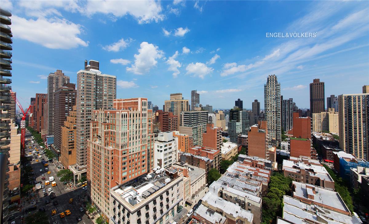 Photo for Evans Tower Condominium - 171 East 84th Street Condominium in Upper East Side, Manhattan