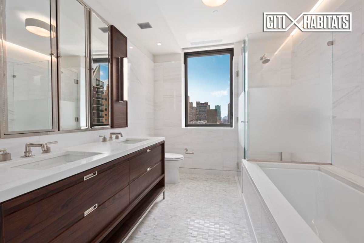 Photo for 301 East 50th Street - 301 East 50th Street Condominium in Turtle Bay, Manhattan