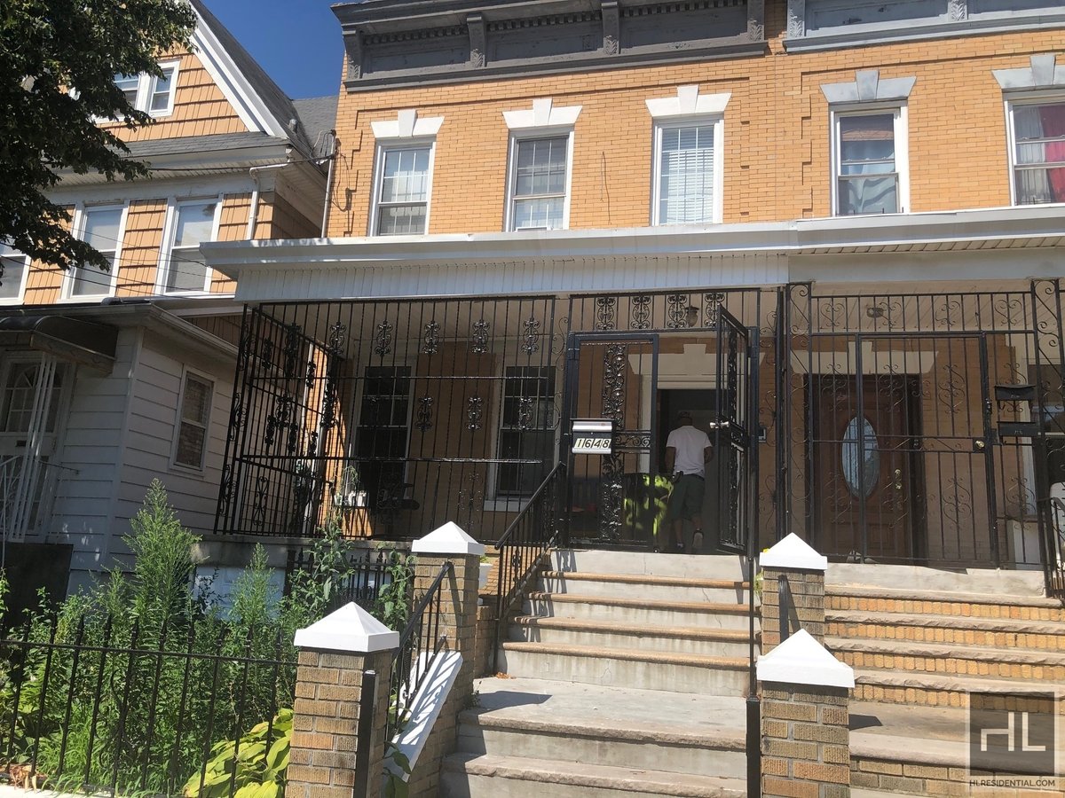 LARGE ROOM FOR RENT BROOKLYN AVENUE/ PRIME EAST FLATBUSH Rental NYC