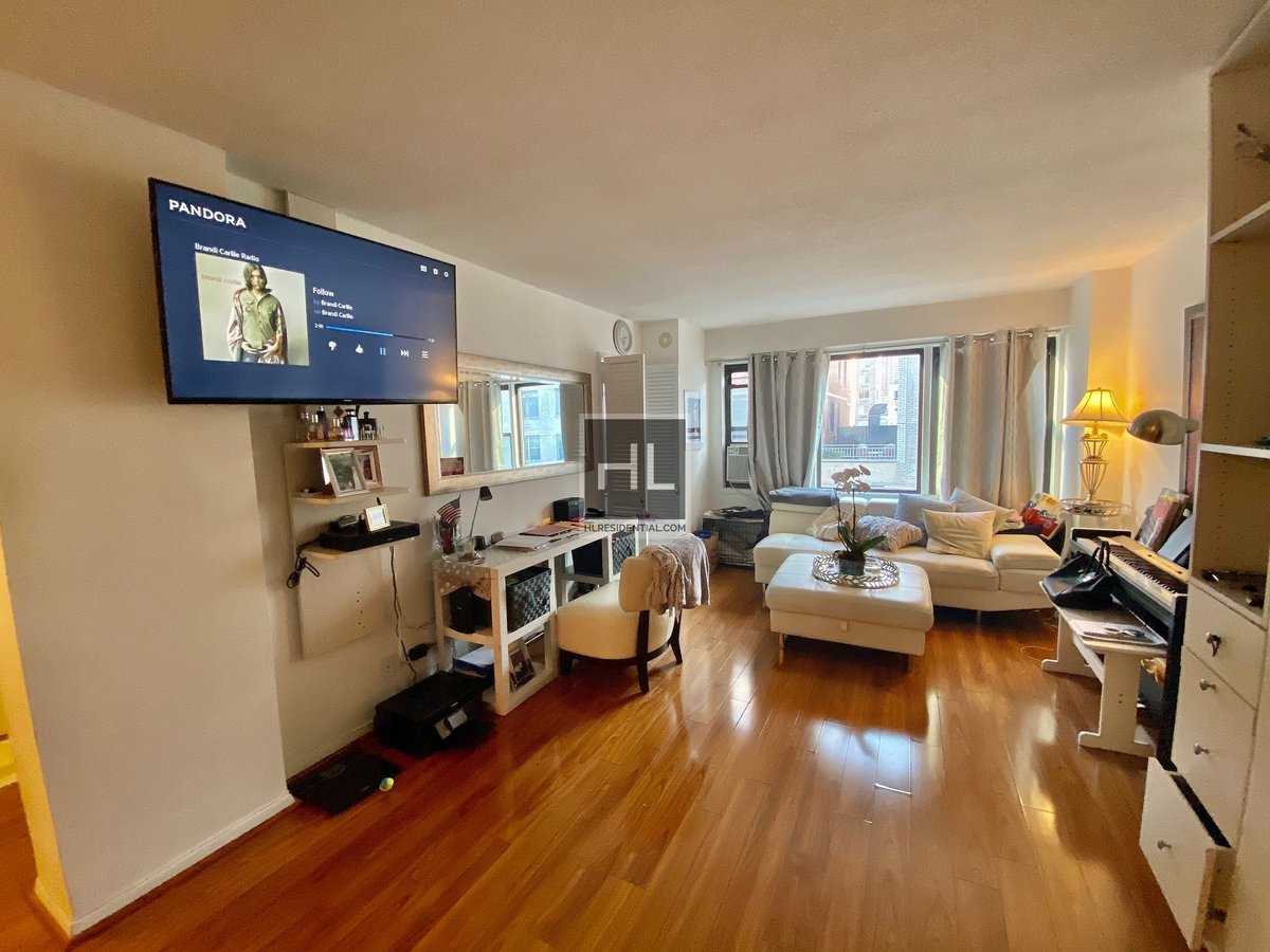 Photo for The Salem House - 520 East 81St Street Condominium in Upper East Side, Manhattan