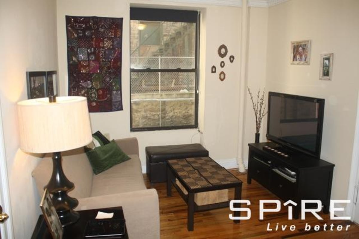 Photo for 725 RIVERSIDE DRIVE - 725 Riverside Drive Condominium in Harlem, Manhattan