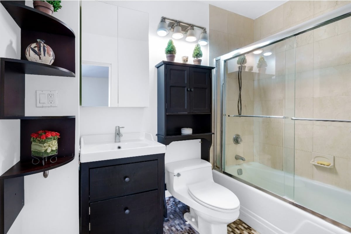 Photo for Hudson View East - 250 South End Avenue Condominium in Battery Park City, Manhattan