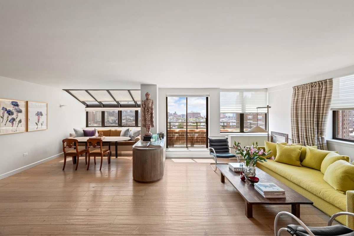 Photo for Sequoia - 222 West 14th Street Condominium in West Village, Manhattan