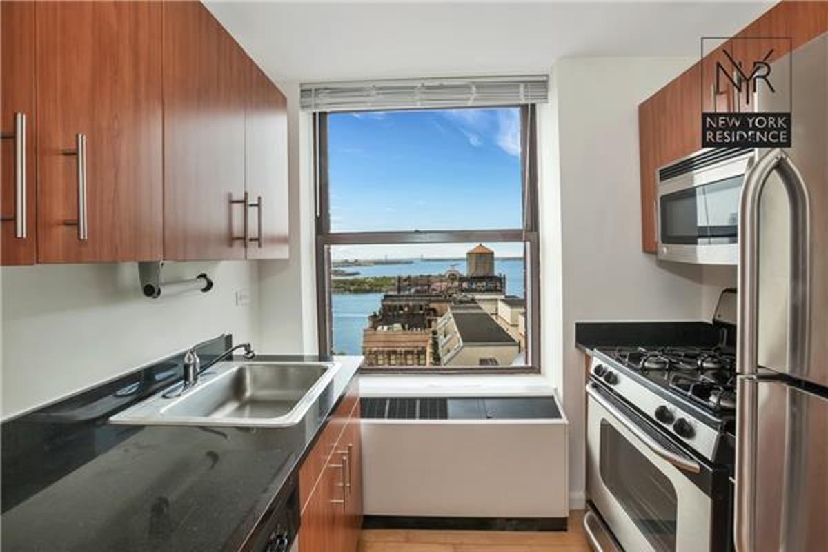 Photo for The Downtown Club - 20 West Street Condominium in Financial District, Manhattan