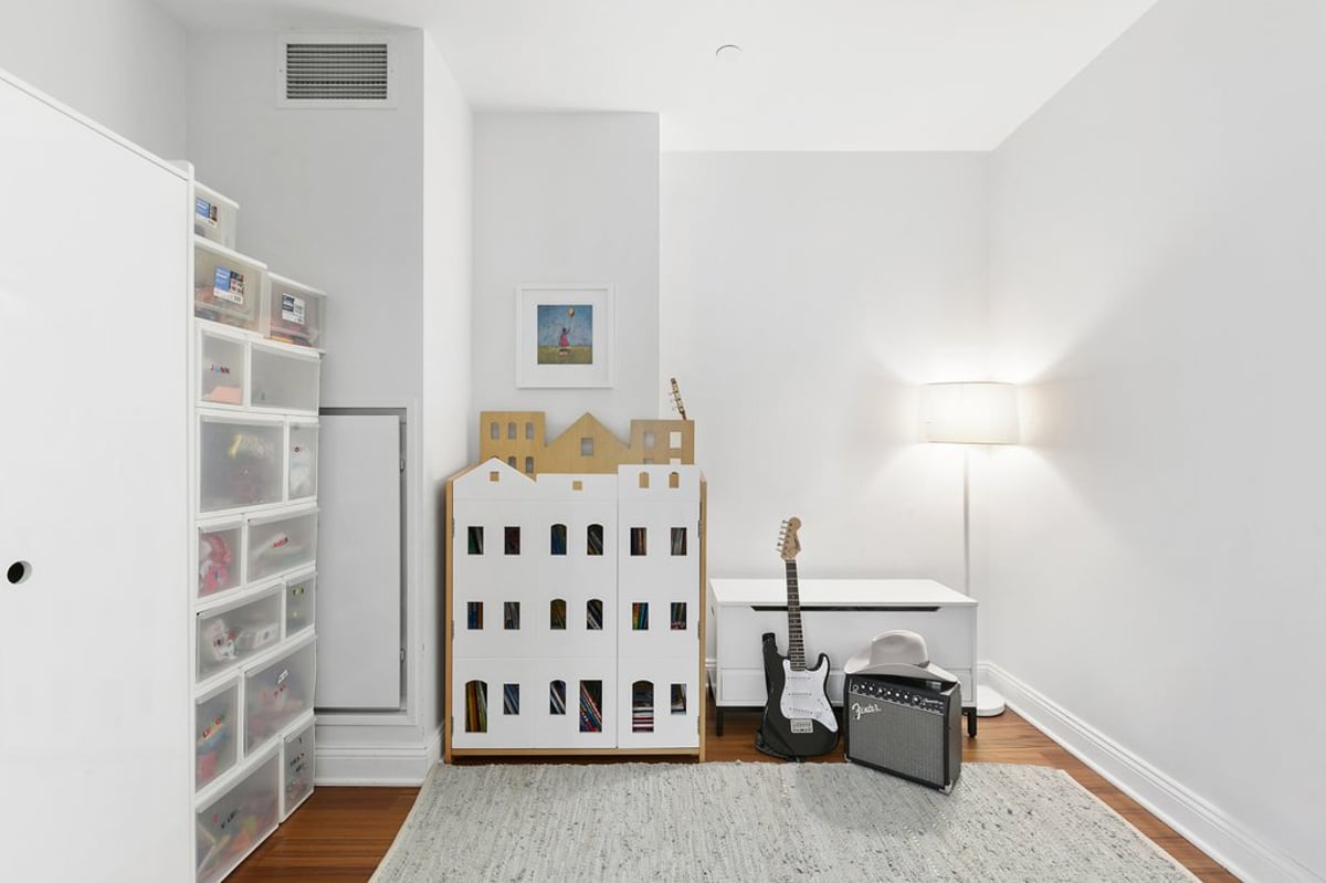 Photo for Reade57 - 57 Reade Street Condominium in Tribeca, Manhattan