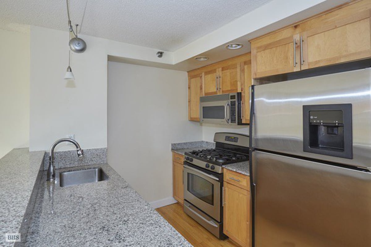 Photo for Boulevard East - 53 Boerum Place Condominium in Boerum Hill, Brooklyn