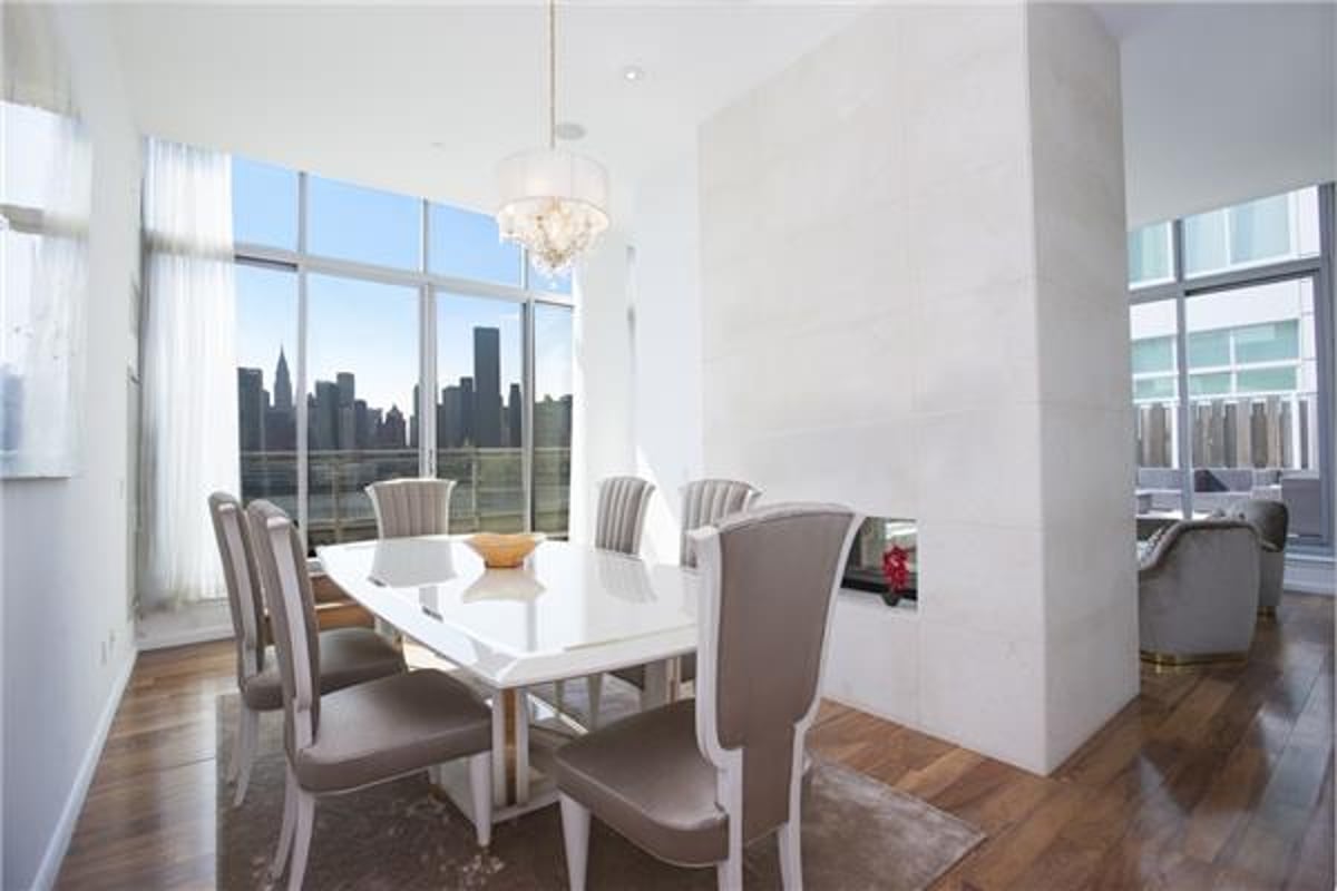 Photo for The View at East Coast - 46-30 Center Boulevard Condominium in Long Island City, Queens