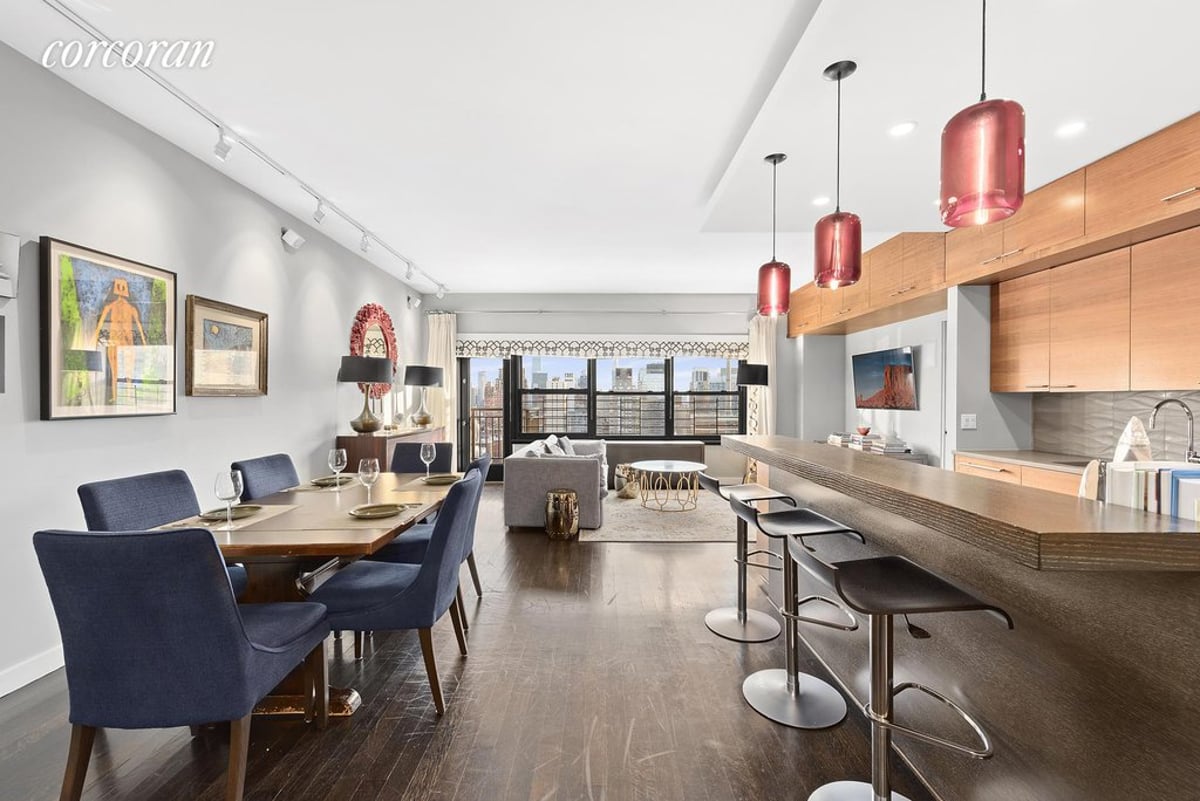 Photo for Lincoln Towers - 140 West End Avenue Condominium in Upper West Side, Manhattan