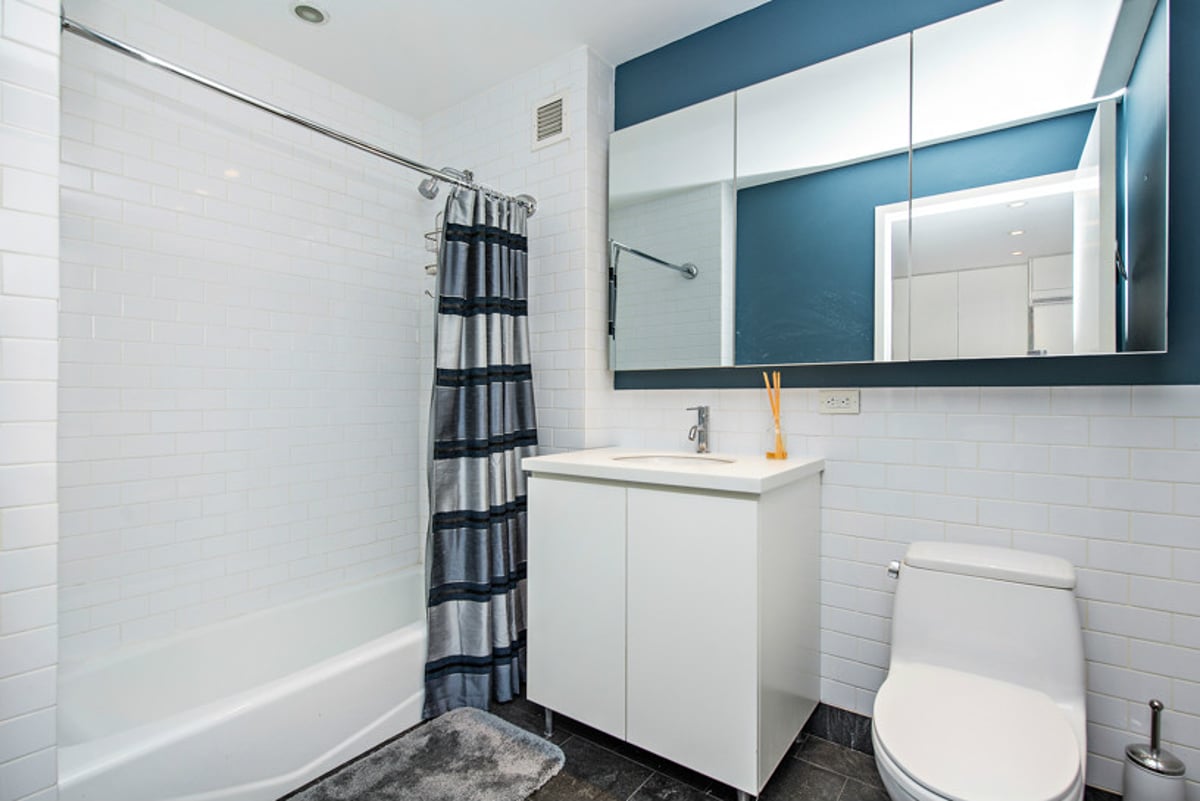 Photo for Be@William - 90 William Street Condominium in Financial District, Manhattan