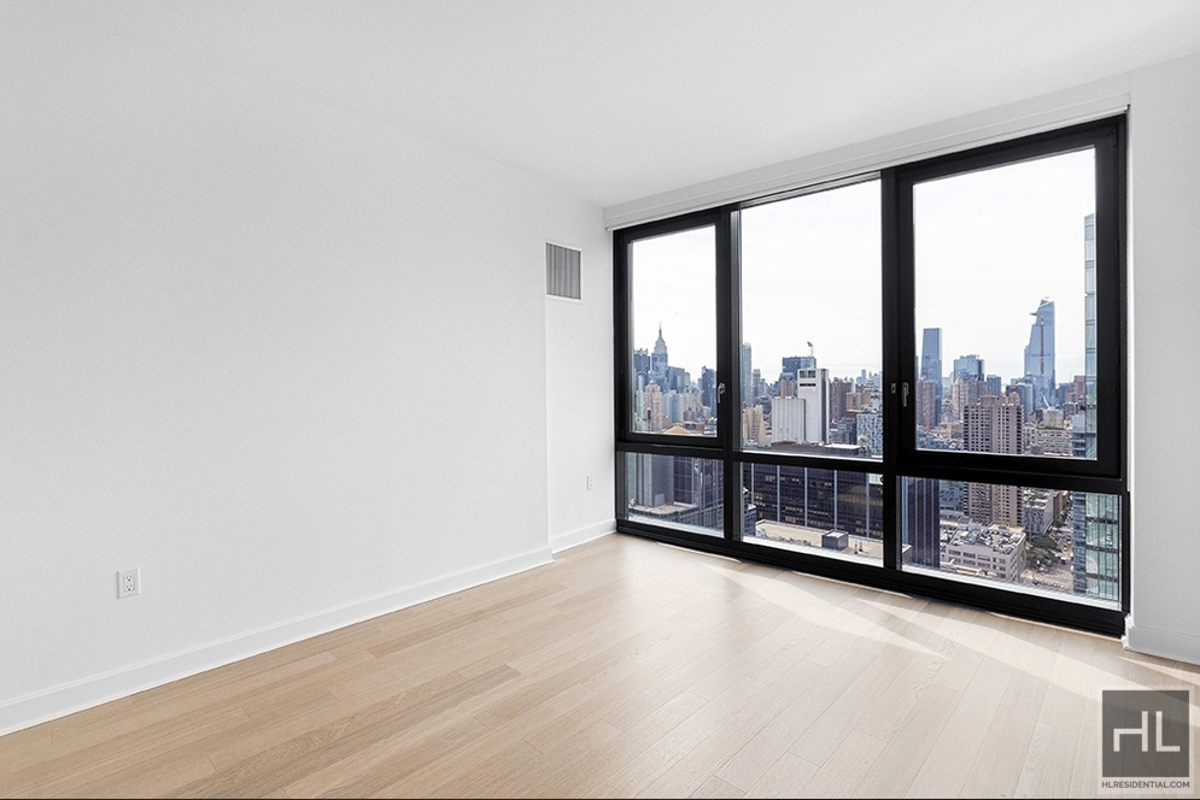 Photo for 21 West End Avenue - 21 West End Avenue Condominium in Upper West Side, Manhattan