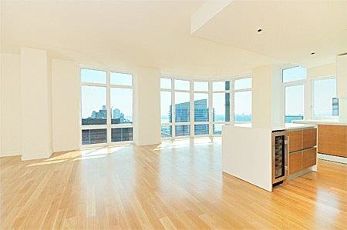 Photo for Element - 555 West 59th Street Condominium in Midtown West, Manhattan