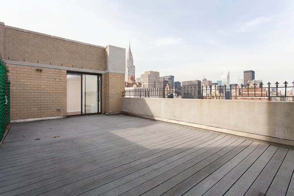 Photo for New York Tower - 330 East 39th Street Rental Building in Midtown East, Manhattan