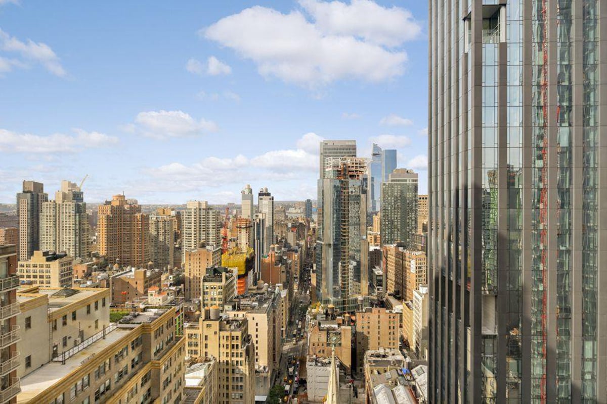 Photo for Sky House - 11 East 29th Street Condominium in Murray Hill, Manhattan