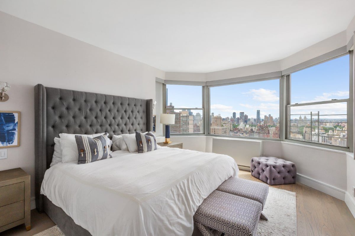 Photo for 300 East 74th Street - 300 East 74th Street Cooperative in Upper East Side, Manhattan