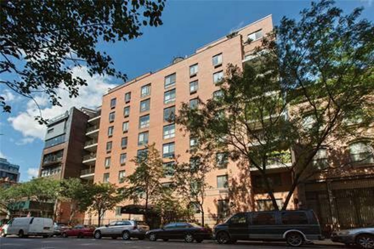 Photo for Chatham In Chelsea - 445 West 19th Street Condominium in Chelsea, Manhattan