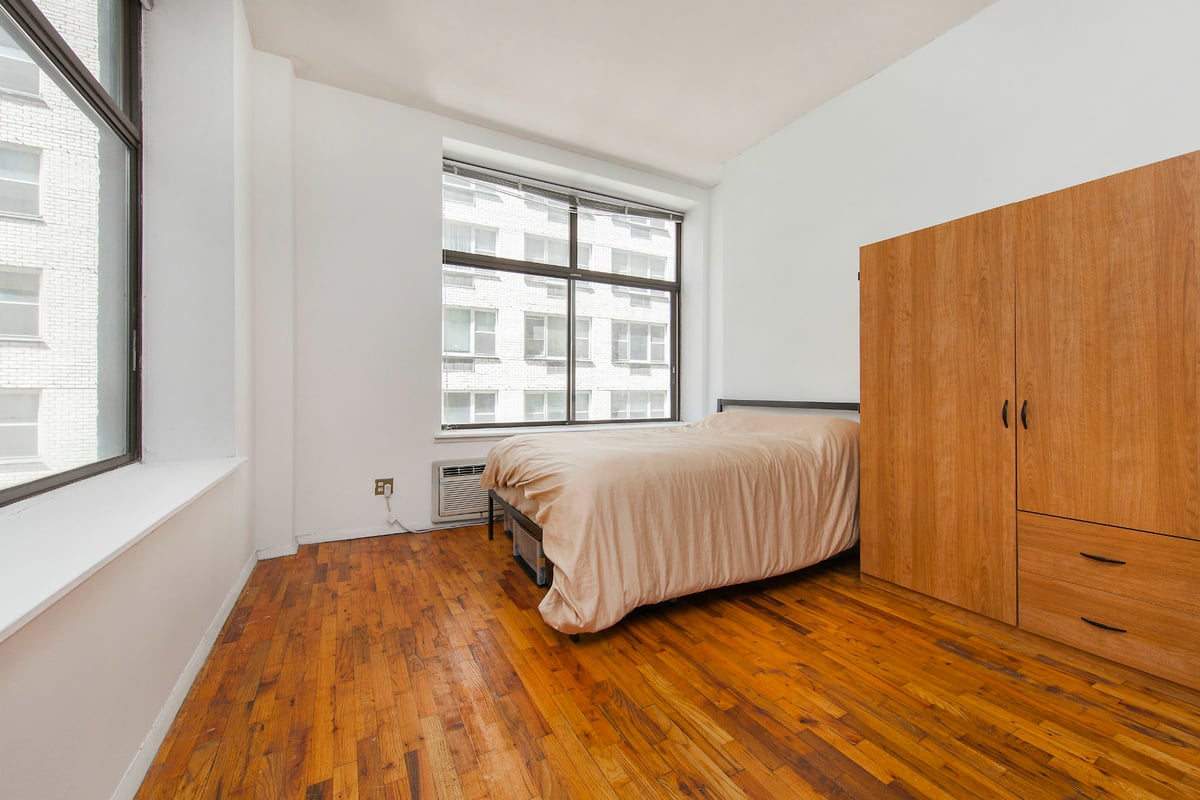 Photo for 300 West 23rd Street - 300 West 23rd Street Condominium in Chelsea, Manhattan