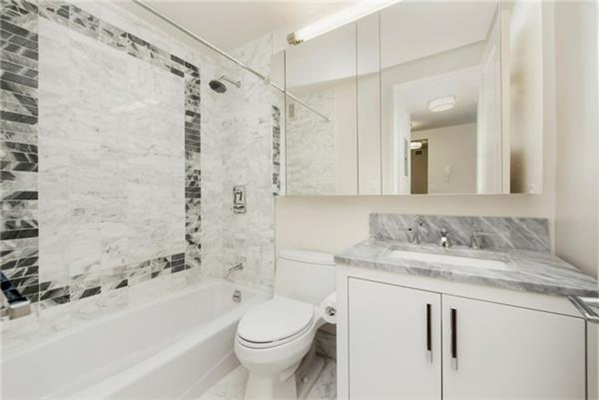 Photo for Carnegie Park Condominium - 200 East 94th Street Condominium in Upper East Side, Manhattan