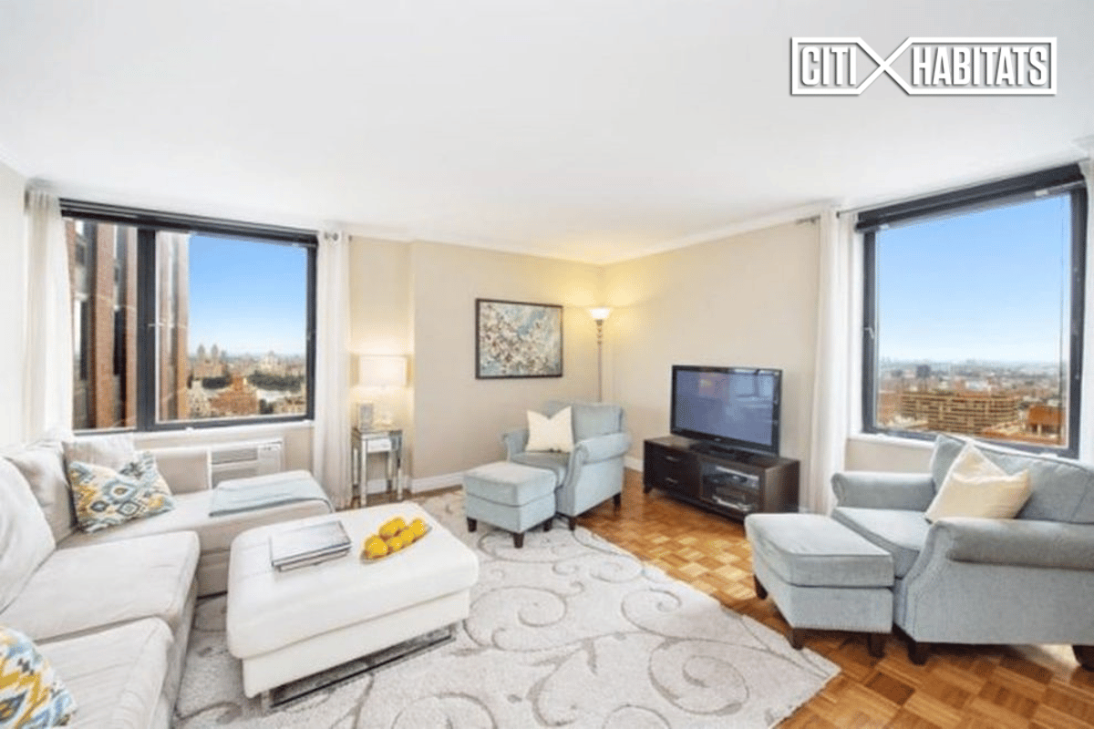Photo for Yorkville Tower 1 - 1623 3rd Avenue Mixed Use in Upper East Side, Manhattan